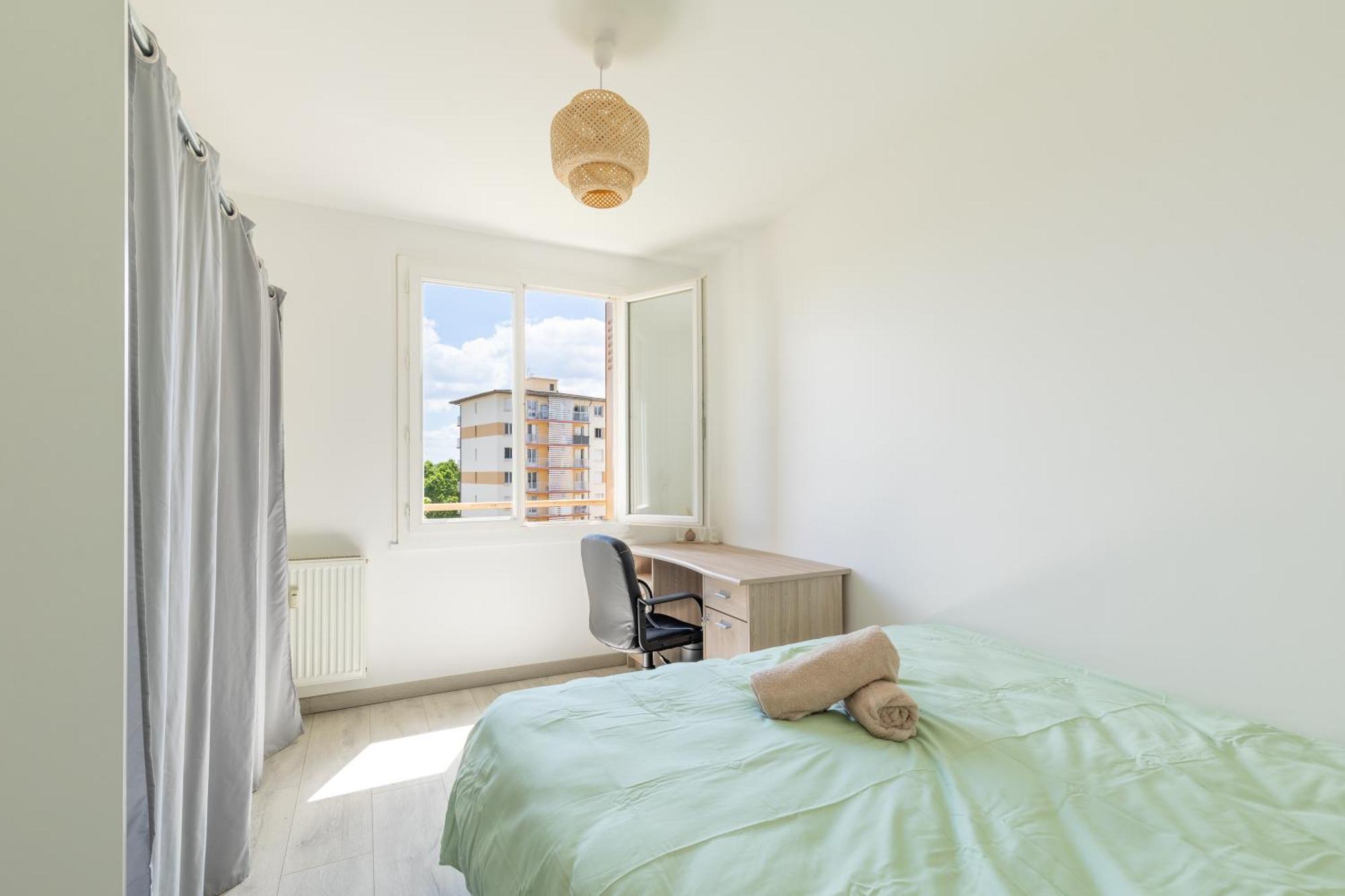 Appartement Proche Autoroute Et Parking à Villefranche-sur-Saône Extérieur photo